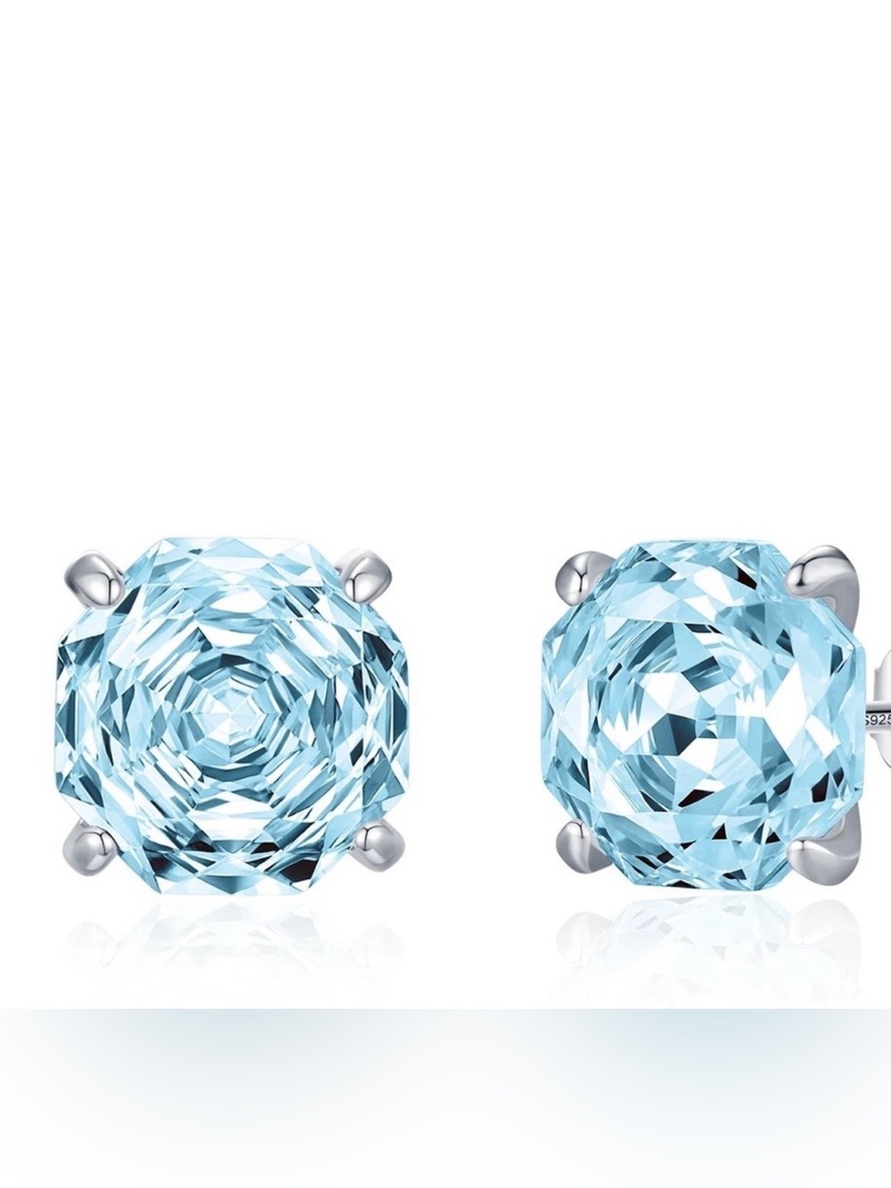 0.75ct Aquamarine Studs
